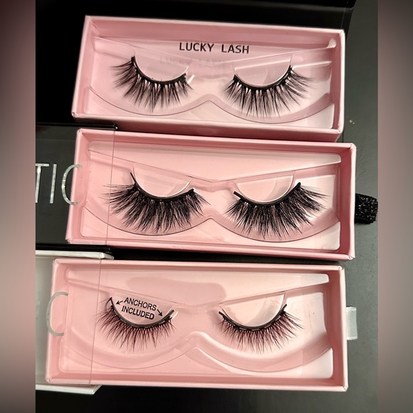 Glamnetic Lashes Lucky Bombshell Pixie - Picture 2 of 5